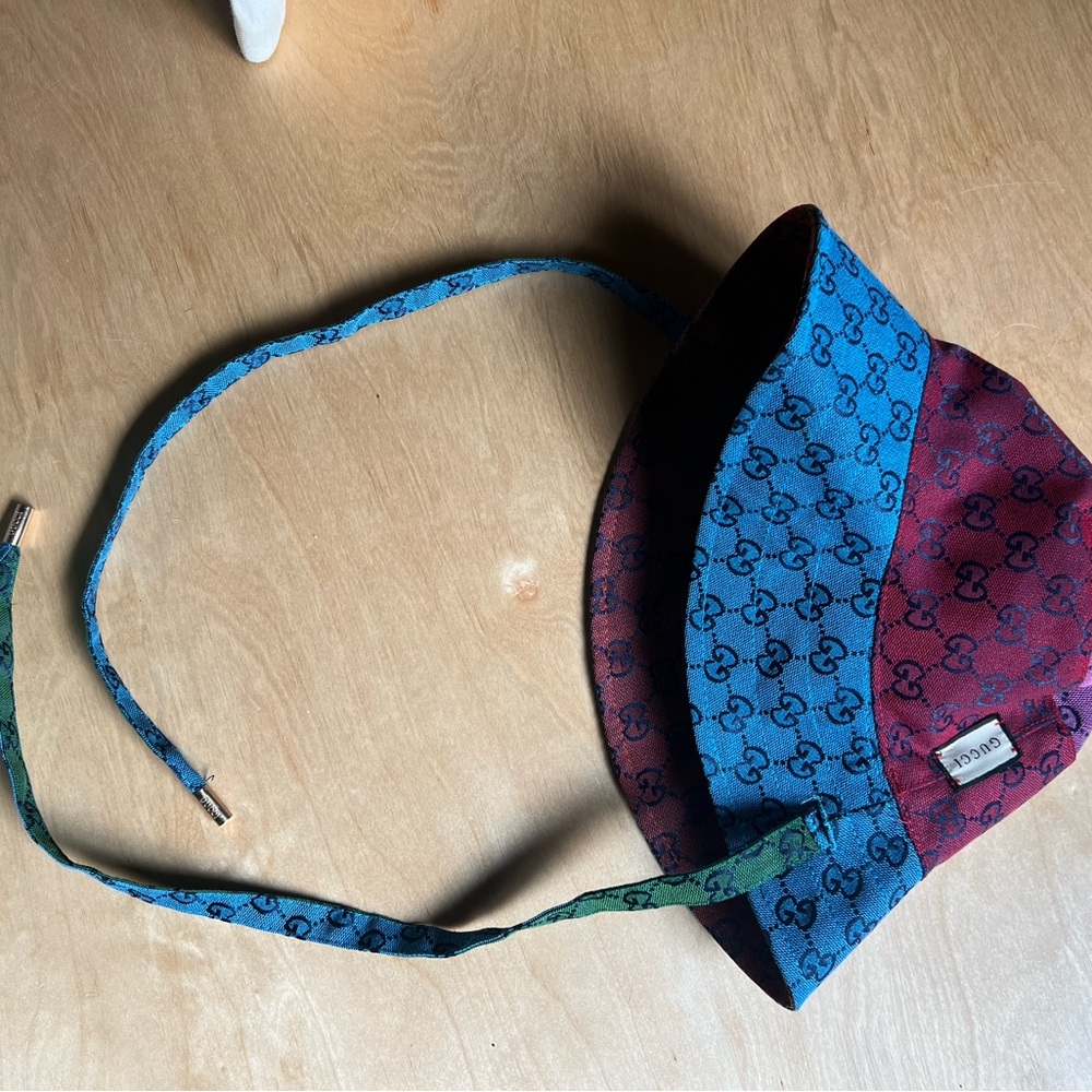 Reversable GG Bucket Hat